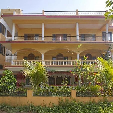Madonna Holidays Apartment Benaulim Exterior foto